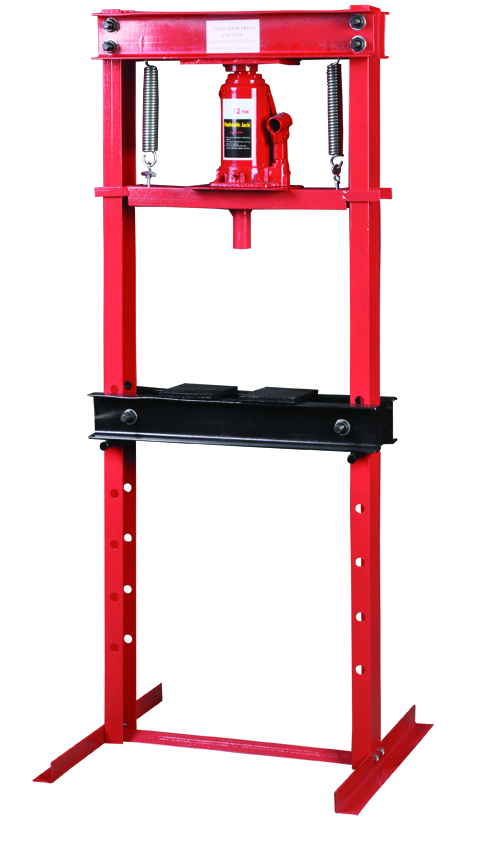 Гидравлический пресс в автосервисе